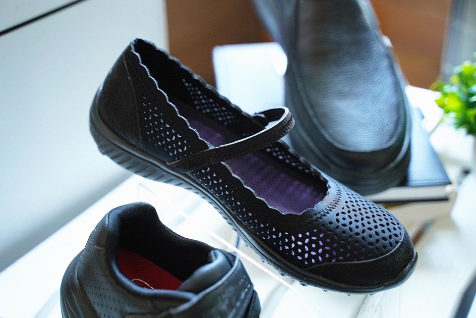 Skechers 53927 deals